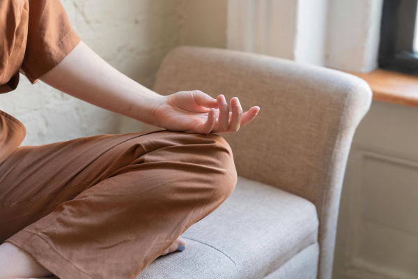 Técnicas de Relaxamento para Mães no Pós-Parto: Guia Prático
